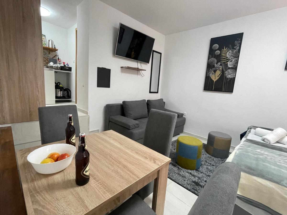 Old Town Bridge Apartment Ζαντάρ Εξωτερικό φωτογραφία